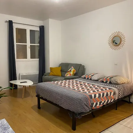 Lägenhet Chaleureux Centre Excideuil