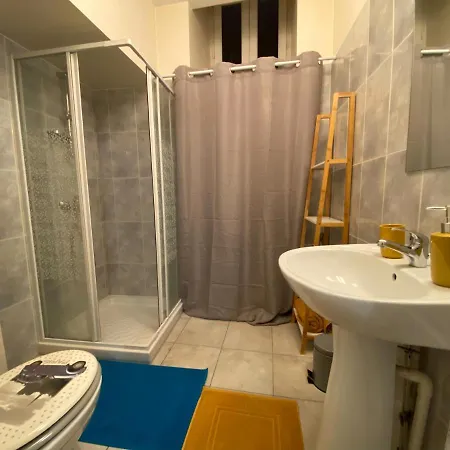 Lägenhet Chaleureux Centre *