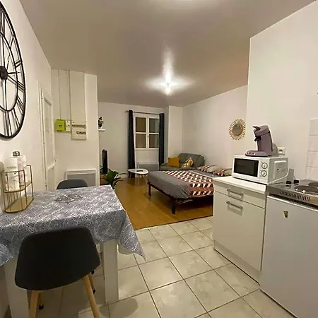 Chaleureux Centre Apartment